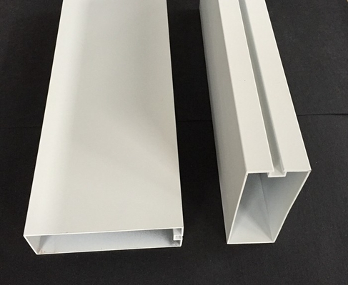 Odporne na wilgoć, komercyjne plafony sufitowe, białe aluminiowe profile dźwiękowe przegrody sufitowe