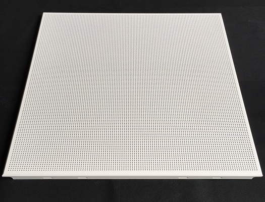 Ognioodporne aluminium perforowane Grubość 0,7 mm / Metalowe płytki sufitowe 600 X 600 mm