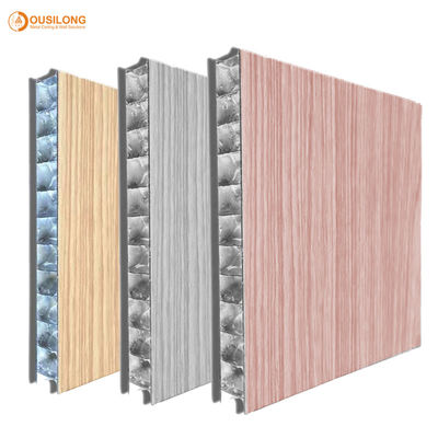 Kolor drewna Akustyczny aluminiowy panel o strukturze plastra miodu do ściany wewnętrznej 1220 × 2440 mm