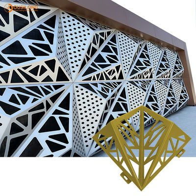 Metalowe wnętrze 3D trójkątny klips w suficie do hali, srebrno-biały ukryty podwieszany aluminiowy sufit podwieszany