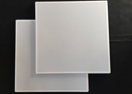 Aluminium perforowane Ф 1,8 Płytki wiszące zawieszone w kolorze białym 600 x 600 mm