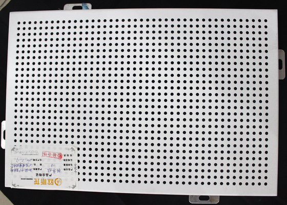 Ognioodporne akustyczne płyty sufitowe Perforowany panel podwieszany do muzeum, 600 mm X 600 mm