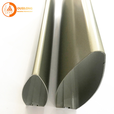 Komercyjny aluminiowy sufit przegrody o grubości 1,2 mm PVDF Spray Bullet Shape