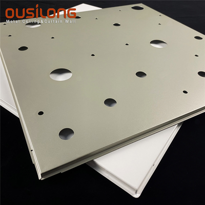 Losowe perforowane metalowe aluminiowe płyty sufitowe 600 × 600 podwieszane do układania akustycznego