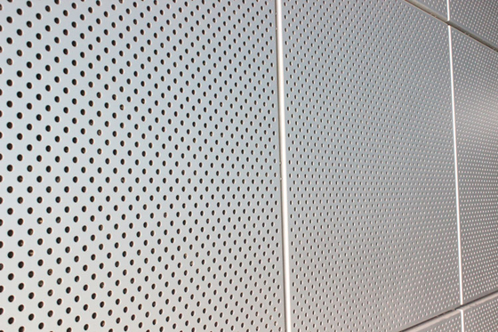 Zewnętrzna dekoracja ścienna Perforowane aluminiowe panele ścienne do budowy ścian