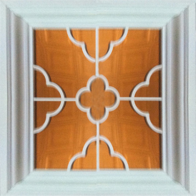 Płytki sufitowe z aluminiowymi obramowaniami z odbiciem lustrzanym, sufit kryty w trzech kolorach